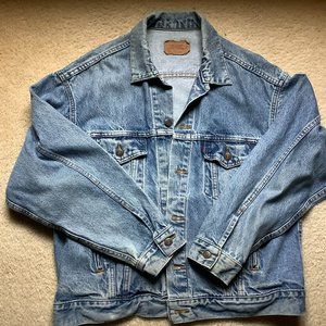 Vintage Levi "Trucker"  Jacket - Sized L